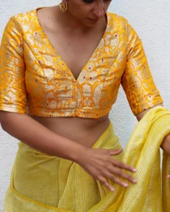 Amber Handwoven Linen Zari Saree - TOG