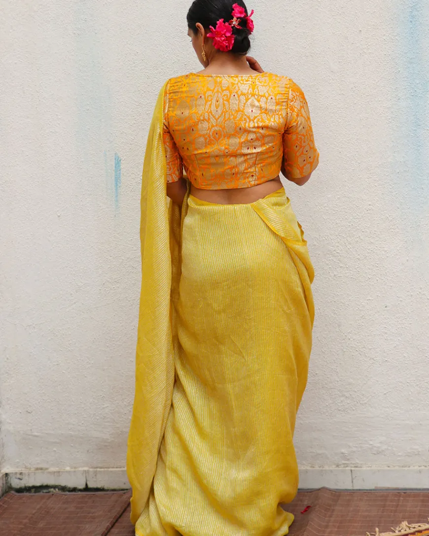 Amber Handwoven Linen Zari Saree - TOG