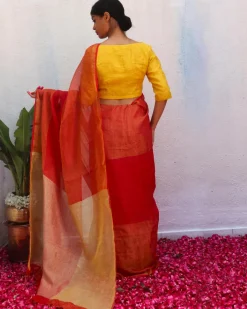 Chandni Red Handwoven Linen Zari Saree - Eknoor