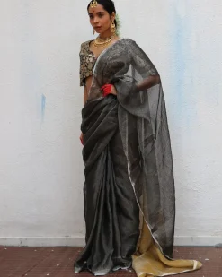 Charulata Handwoven Linen Zari Saree
