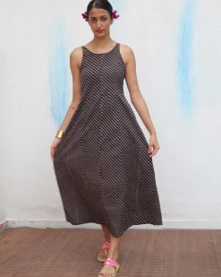 Gul-nari Blockprinted Cotton Dress - Flower Girl