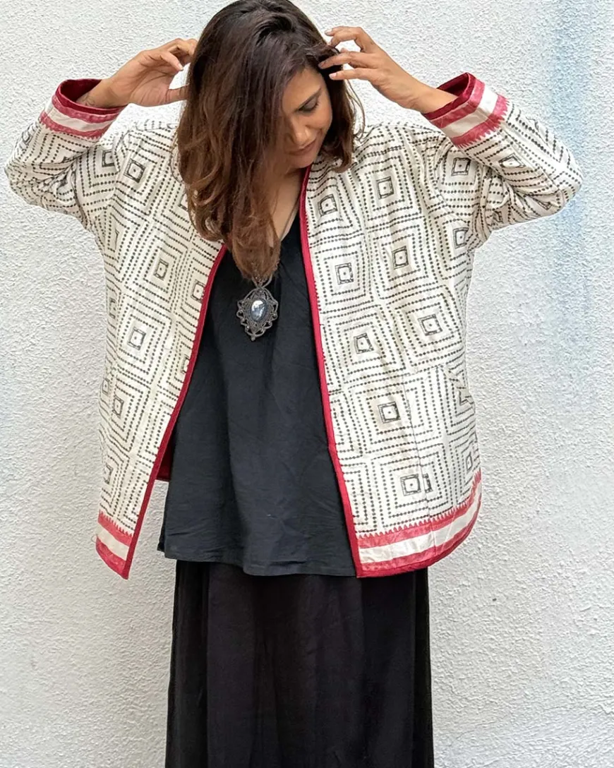 Heartmade Mashru Silk Reversible Quilted Jacket