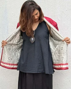 Heartmade Mashru Silk Reversible Quilted Jacket