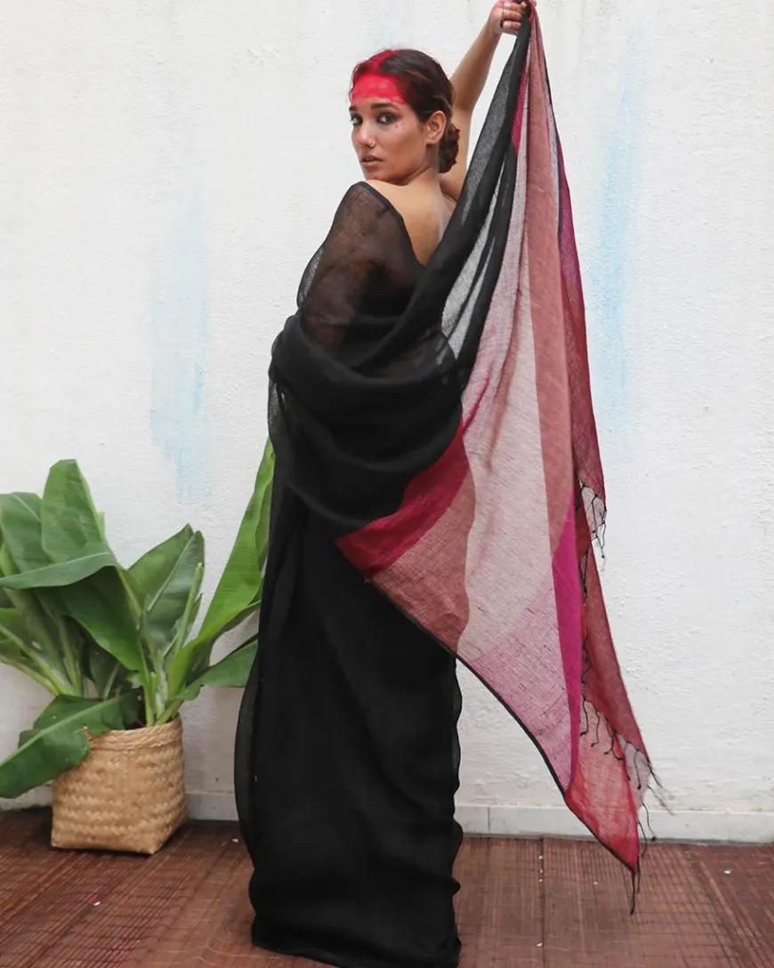 Maheshwari Handwoven Linen Saree - Kaali