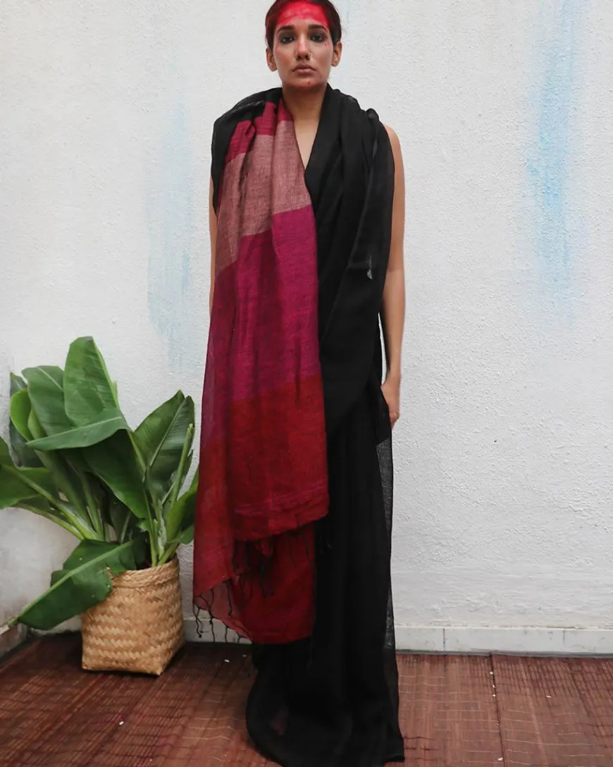 Maheshwari Handwoven Linen Saree - Kaali