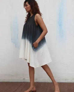 Oreo Truffle Block Printed Cotton Dress - Mono