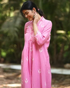 Parijat’s Purity Block Pink Printed Kurta Set - MMG