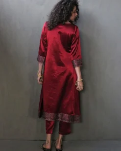 Scarlette Handprinted Mashru Silk Kurta Set