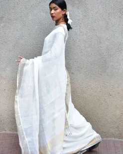 Selene Handwoven Linen Saree- Stardust