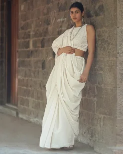Sleepy Shell Ivory Block Printed Saree - SFD