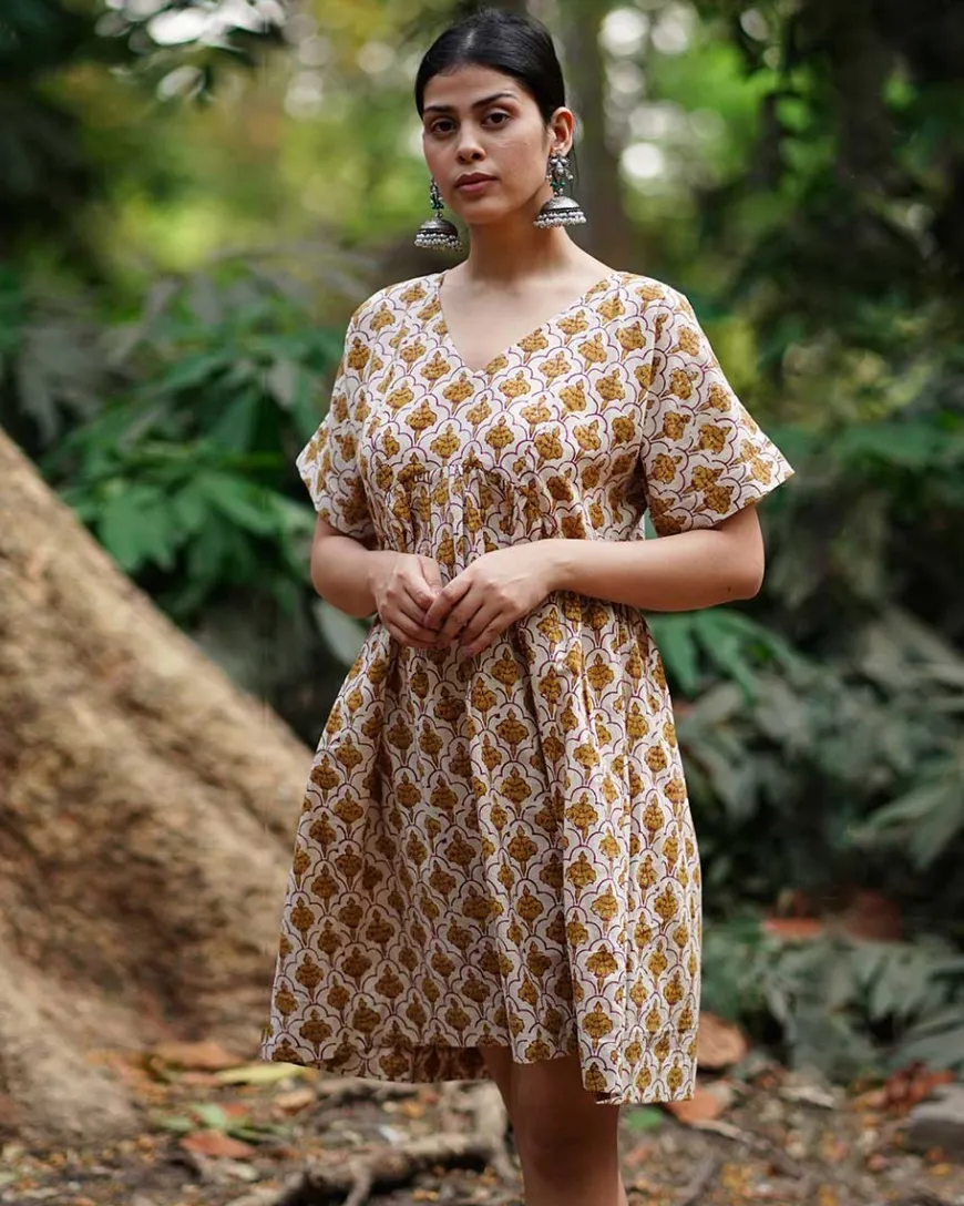 Tu Dilruba Ivory Block Printed Cotton Dress - WW