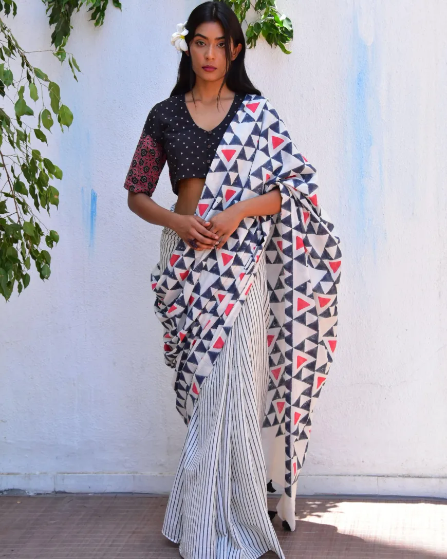 Twilight Sparkle Handblockprinted Mulmul Cotton Saree - Vnmn