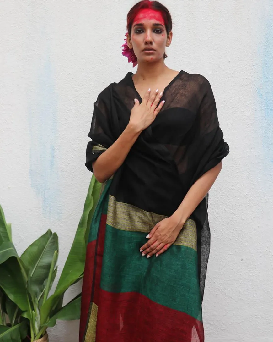 Yogini Handwoven Linen Saree - Kaali